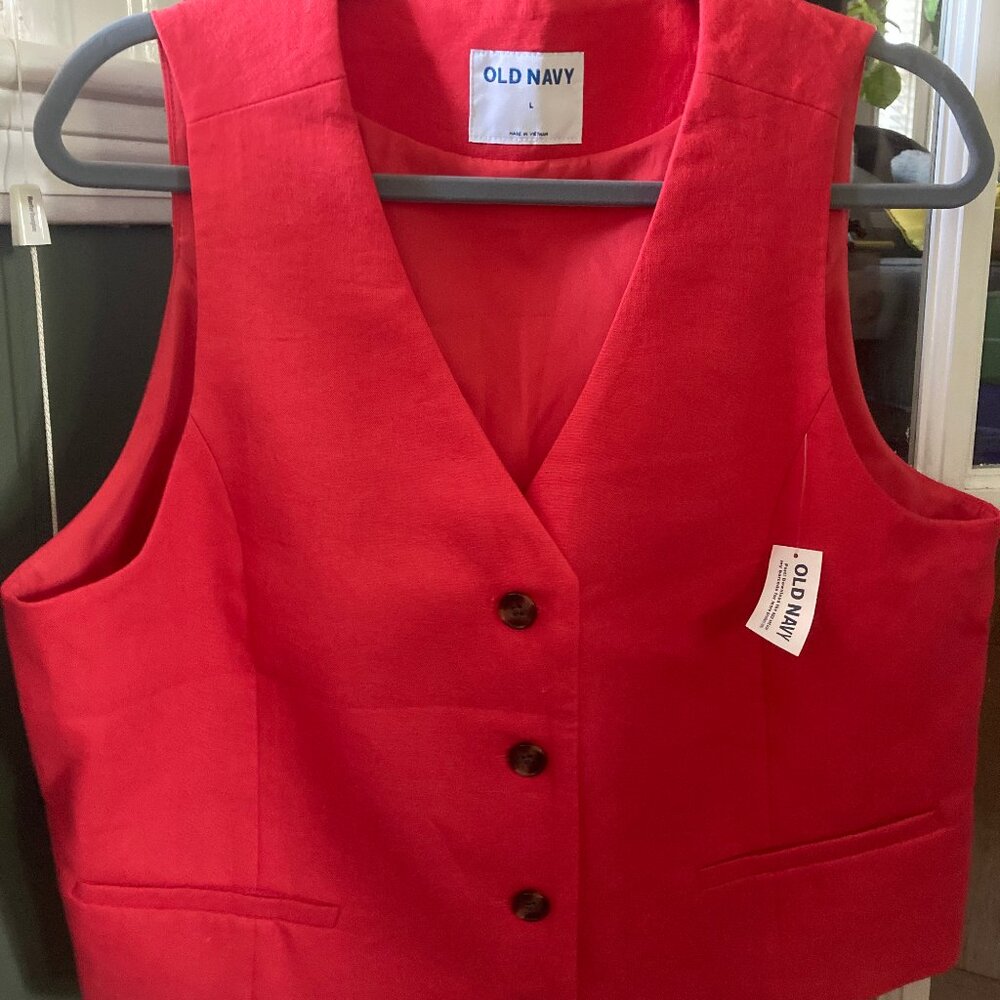 NWT Old Navy linen-blend vest size L in cherry tomato red